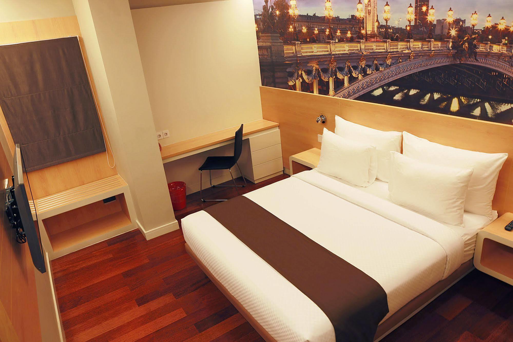 Citihub @ Pecindilan 3*